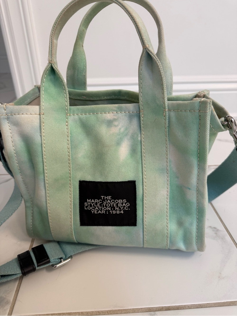 Marc Jacobs The Tote Bag - Mint Green Tie-Dye Canvas - Picture 2 of 7